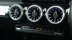 2022 (22) MERCEDES-BENZ GLB 220d 4Matic AMG Line Premium 5dr 8G-Tronic 5215233