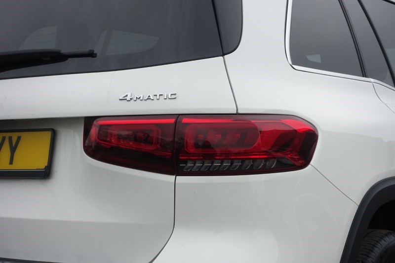 2022 (22) MERCEDES-BENZ GLB 220d 4Matic AMG Line Premium 5dr 8G-Tronic 5215222