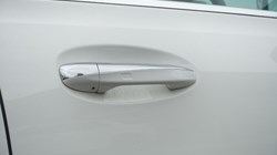 2022 (22) MERCEDES-BENZ GLB 220d 4Matic AMG Line Premium 5dr 8G-Tronic 5215219