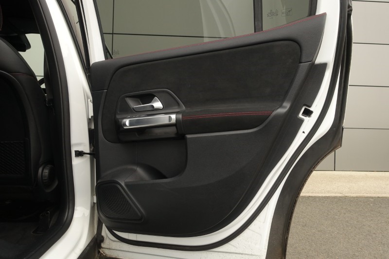 2022 (22) MERCEDES-BENZ GLB 220d 4Matic AMG Line Premium 5dr 8G-Tronic 5215242