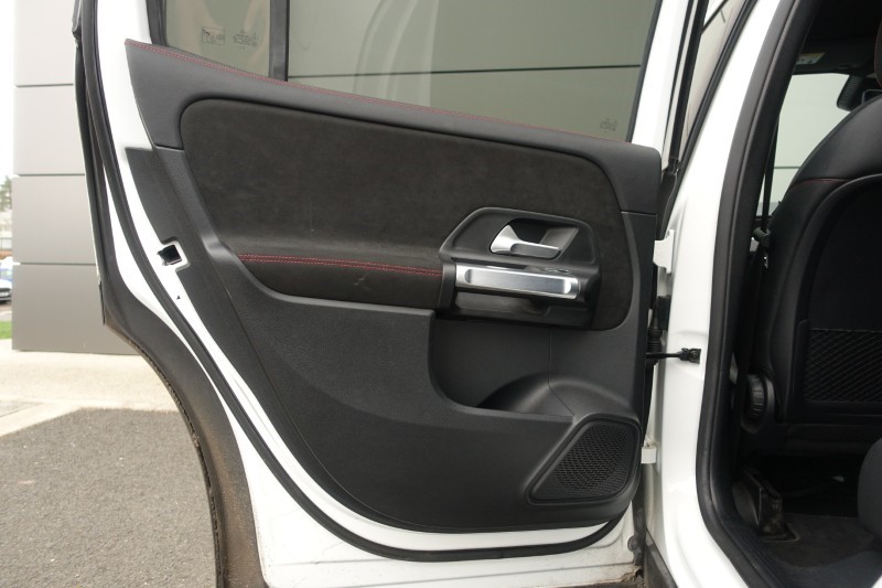 2022 (22) MERCEDES-BENZ GLB 220d 4Matic AMG Line Premium 5dr 8G-Tronic 5215246