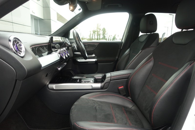 2022 (22) MERCEDES-BENZ GLB 220d 4Matic AMG Line Premium 5dr 8G-Tronic 5215201