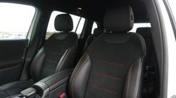 2022 (22) MERCEDES-BENZ GLB 220d 4Matic AMG Line Premium 5dr 8G-Tronic 5215252