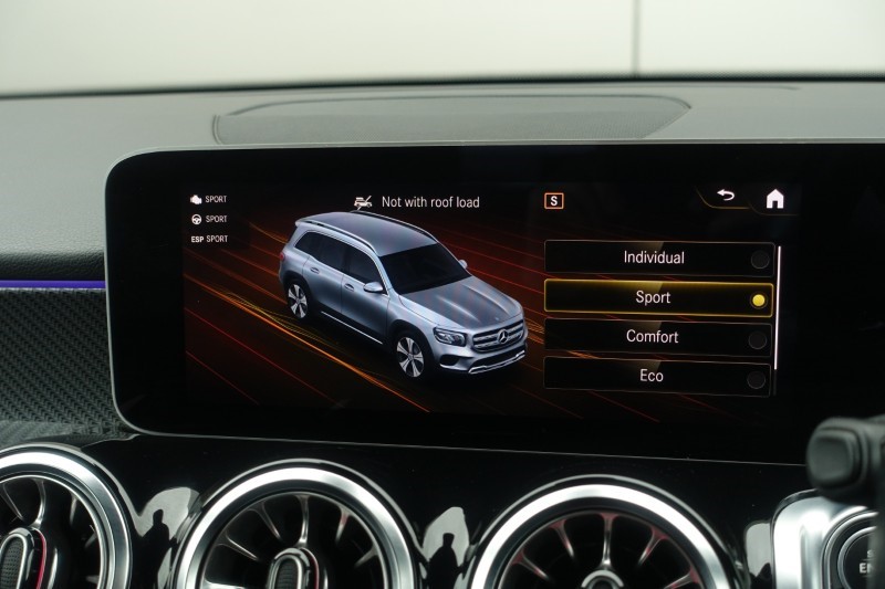 2022 (22) MERCEDES-BENZ GLB 220d 4Matic AMG Line Premium 5dr 8G-Tronic 5215234