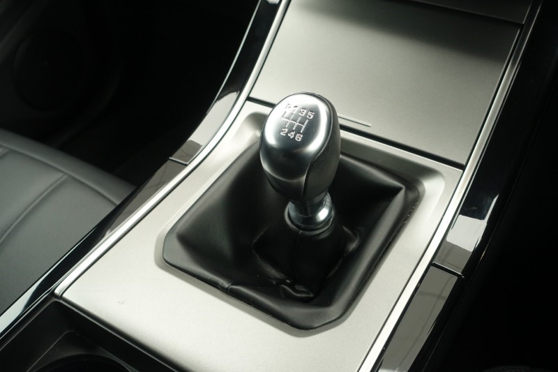 2024 (24) LAND ROVER RANGE ROVER EVOQUE 2.0 D165 S 5dr 2WD 5211008