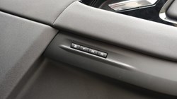 2024 (24) LAND ROVER RANGE ROVER EVOQUE 2.0 D165 S 5dr 2WD 5211038