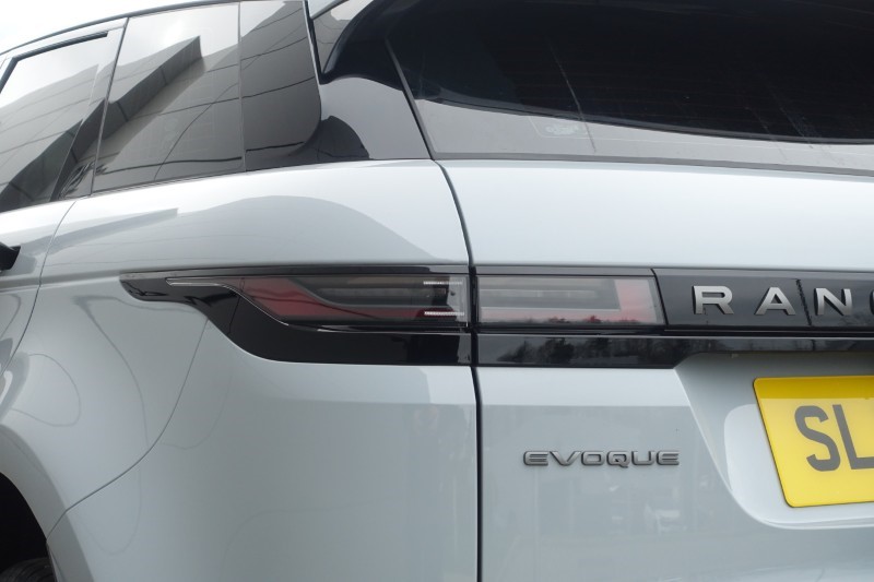 2024 (24) LAND ROVER RANGE ROVER EVOQUE 2.0 D165 S 5dr 2WD 5211014