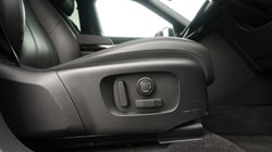 2024 (24) LAND ROVER RANGE ROVER EVOQUE 2.0 D165 S 5dr 2WD 5211036