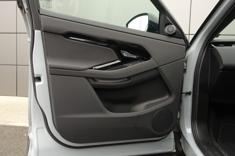 2024 (24) LAND ROVER RANGE ROVER EVOQUE 2.0 D165 S 5dr 2WD 5211047