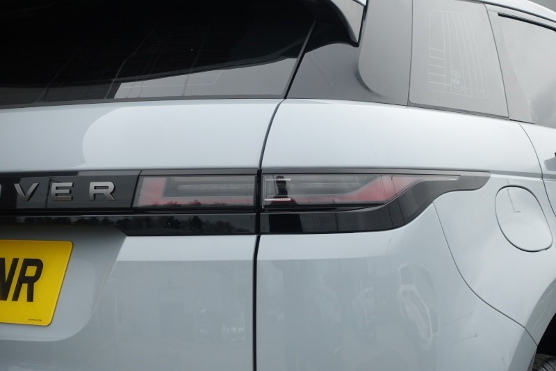 2024 (24) LAND ROVER RANGE ROVER EVOQUE 2.0 D165 S 5dr 2WD 5211019