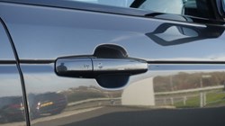 2022 (22) LAND ROVER RANGE ROVER SPORT 3.0 D300 HSE Dynamic Black 5dr Auto 5269363