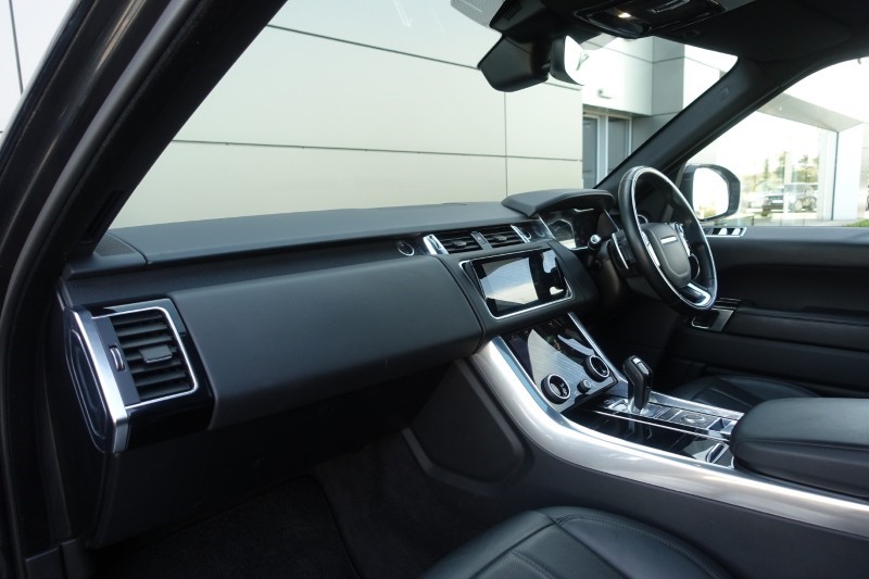 2022 (22) LAND ROVER RANGE ROVER SPORT 3.0 D300 HSE Dynamic Black 5dr Auto 5269405