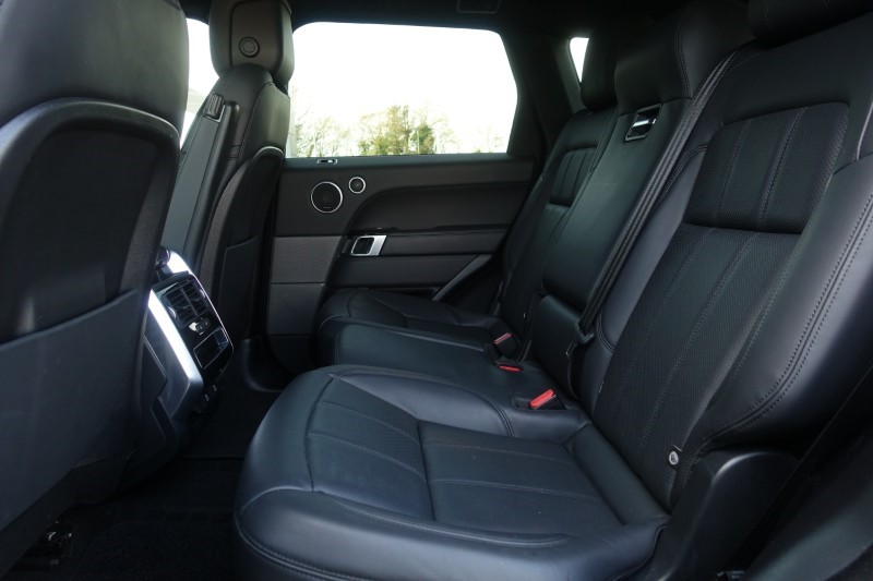 2022 (22) LAND ROVER RANGE ROVER SPORT 3.0 D300 HSE Dynamic Black 5dr Auto 5269343