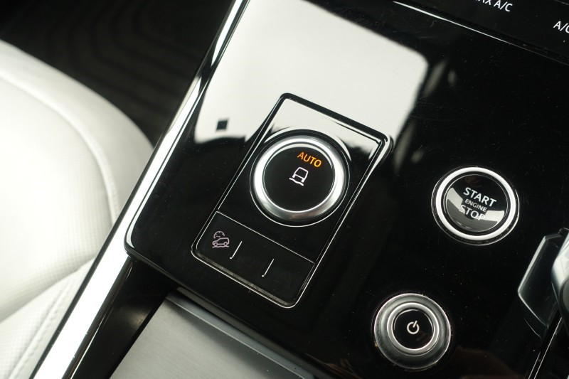 2023 (23) LAND ROVER RANGE ROVER SPORT 3.0 D300 Dynamic SE 5dr Auto 5215458