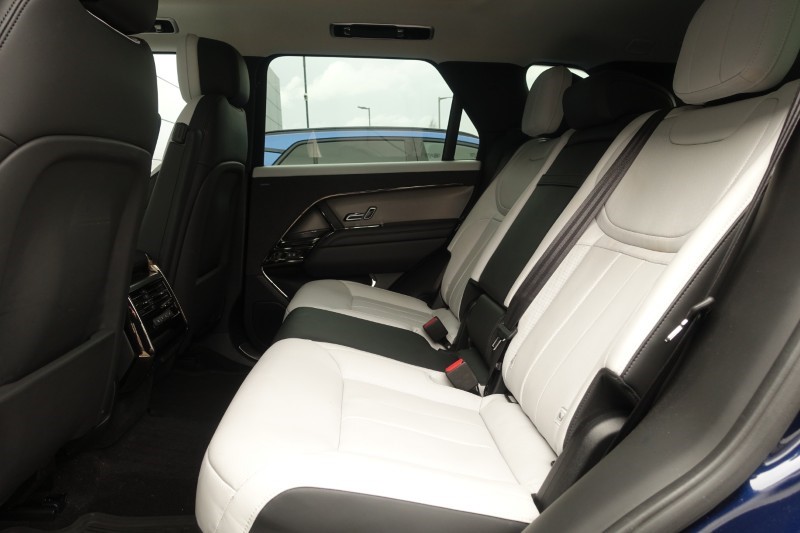 2023 (23) LAND ROVER RANGE ROVER SPORT 3.0 D300 Dynamic SE 5dr Auto 5215412