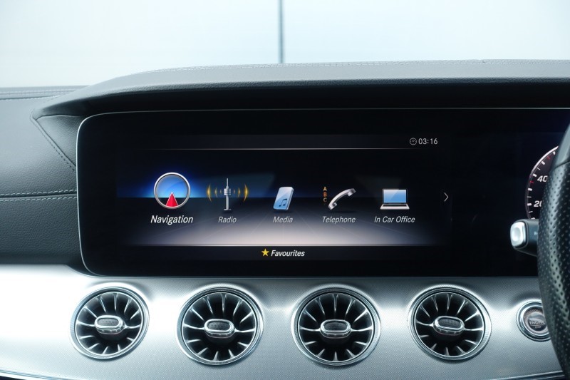 2018 (68) MERCEDES-BENZ E CLASS E220d AMG Line Premium Plus 2dr 9G-Tronic 5255560