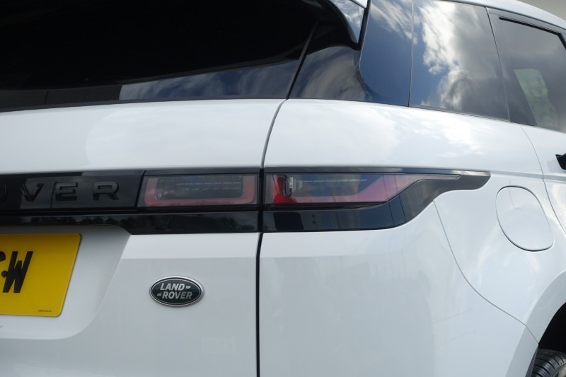 2023 (23) LAND ROVER RANGE ROVER EVOQUE 2.0 D200 R-Dynamic SE 5dr Auto 5231215