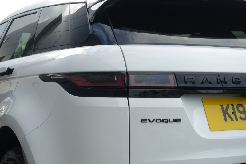2023 (23) LAND ROVER RANGE ROVER EVOQUE 2.0 D200 R-Dynamic SE 5dr Auto 5231208