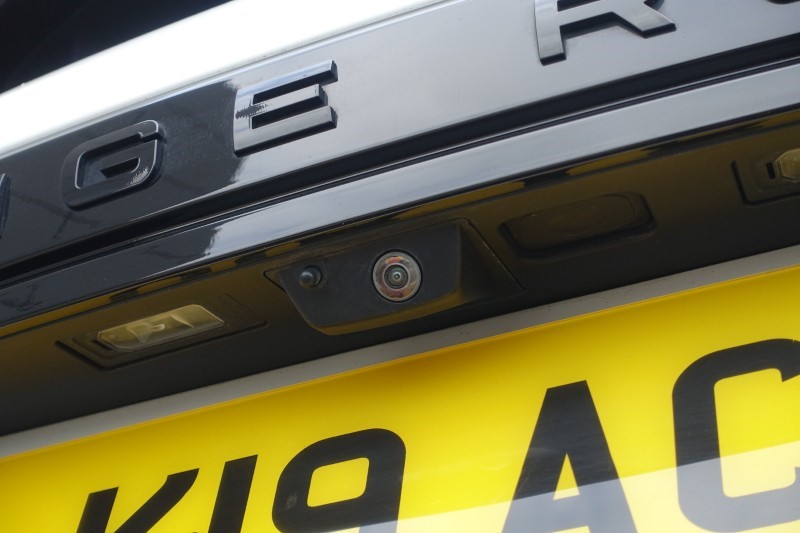 2023 (23) LAND ROVER RANGE ROVER EVOQUE 2.0 D200 R-Dynamic SE 5dr Auto 5231216