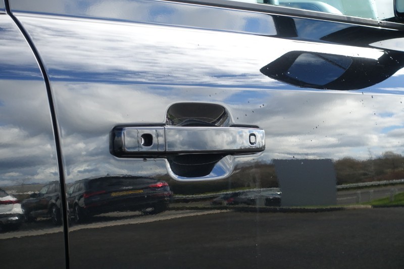 2024 (24) LAND ROVER DEFENDER 3.0 D250 XS Edition 110 5dr Auto 5256487