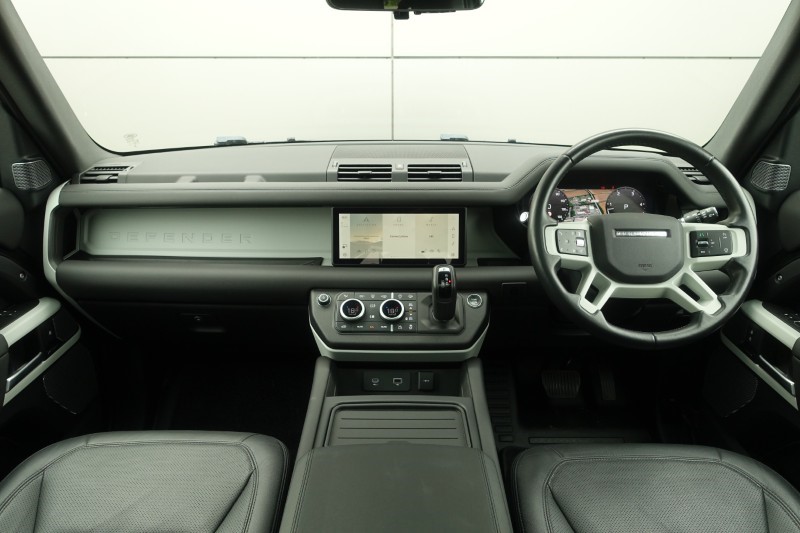 2024 (24) LAND ROVER DEFENDER 3.0 D250 XS Edition 110 5dr Auto 5531406