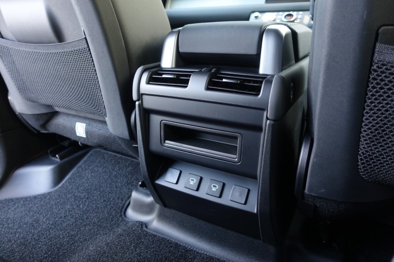 2024 (24) LAND ROVER DEFENDER 3.0 D250 XS Edition 110 5dr Auto 5256482