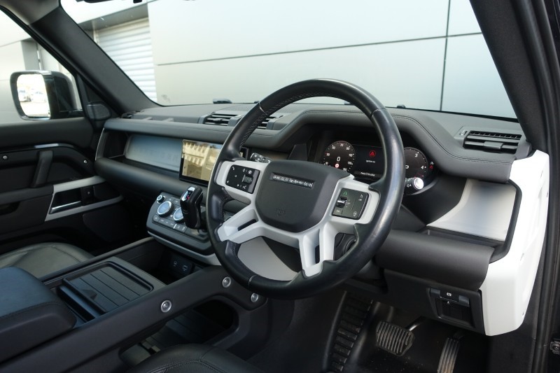 2024 (24) LAND ROVER DEFENDER 3.0 D250 XS Edition 110 5dr Auto 5256512