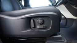 2024 (24) LAND ROVER DEFENDER 3.0 D250 XS Edition 110 5dr Auto 5256516