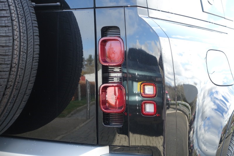 2024 (24) LAND ROVER DEFENDER 3.0 D250 XS Edition 110 5dr Auto 5256490