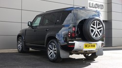 2024 (24) LAND ROVER DEFENDER 3.0 D250 XS Edition 110 5dr Auto 5256466