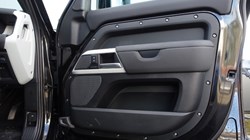 2024 (24) LAND ROVER DEFENDER 3.0 D250 XS Edition 110 5dr Auto 5256517