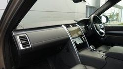 2023 (23) LAND ROVER DISCOVERY 3.0 D300 R-Dynamic HSE 5dr Auto 5235295