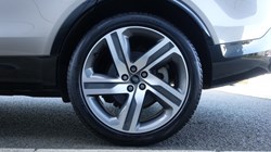 2023 (23) LAND ROVER DISCOVERY 3.0 D300 R-Dynamic HSE 5dr Auto 5235265