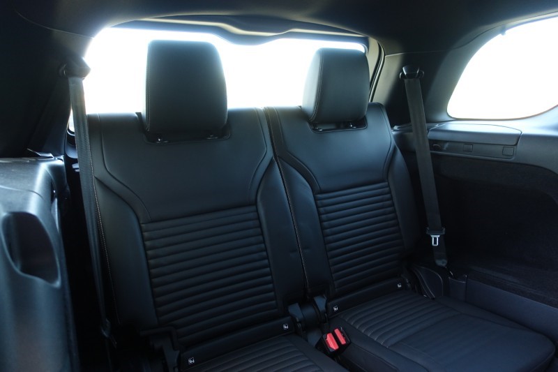 2023 (23) LAND ROVER DISCOVERY 3.0 D300 R-Dynamic HSE 5dr Auto 5235268