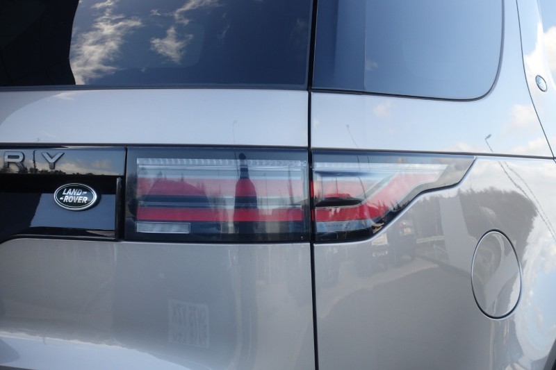 2023 (23) LAND ROVER DISCOVERY 3.0 D300 R-Dynamic HSE 5dr Auto 5235263