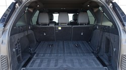 2023 (23) LAND ROVER DISCOVERY 3.0 D300 R-Dynamic HSE 5dr Auto 5235247