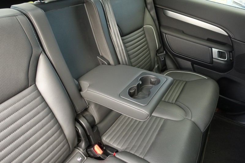 2023 (23) LAND ROVER DISCOVERY 3.0 D300 R-Dynamic HSE 5dr Auto 5235290