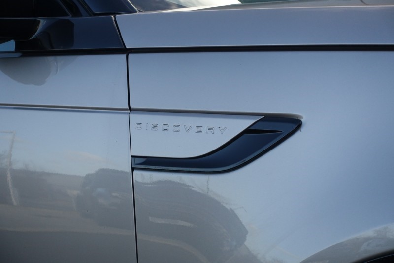 2023 (23) LAND ROVER DISCOVERY 3.0 D300 R-Dynamic HSE 5dr Auto 5235257