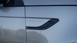 2023 (23) LAND ROVER DISCOVERY 3.0 D300 R-Dynamic HSE 5dr Auto 5235257