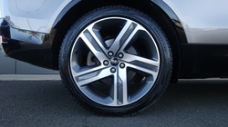 2023 (23) LAND ROVER DISCOVERY 3.0 D300 R-Dynamic HSE 5dr Auto 5235262