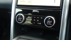 2023 (23) LAND ROVER DISCOVERY 3.0 D300 R-Dynamic HSE 5dr Auto 5235276