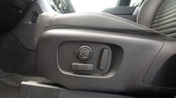 2023 (23) LAND ROVER DISCOVERY 3.0 D300 R-Dynamic HSE 5dr Auto 5235296