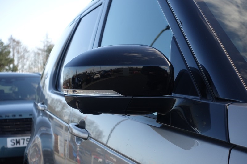 2023 (23) LAND ROVER DISCOVERY 3.0 D300 R-Dynamic HSE 5dr Auto 5235259