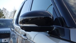 2023 (23) LAND ROVER DISCOVERY 3.0 D300 R-Dynamic HSE 5dr Auto 5235259