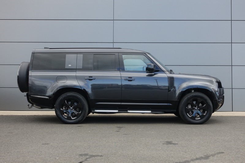 2023 (73) LAND ROVER DEFENDER 3.0 D300 X-Dynamic HSE 130 5dr Auto [8 Seat] 5234778