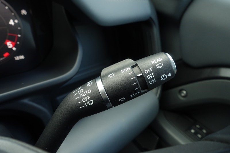 2023 (73) LAND ROVER DEFENDER 3.0 D300 X-Dynamic HSE 130 5dr Auto [8 Seat] 5234795