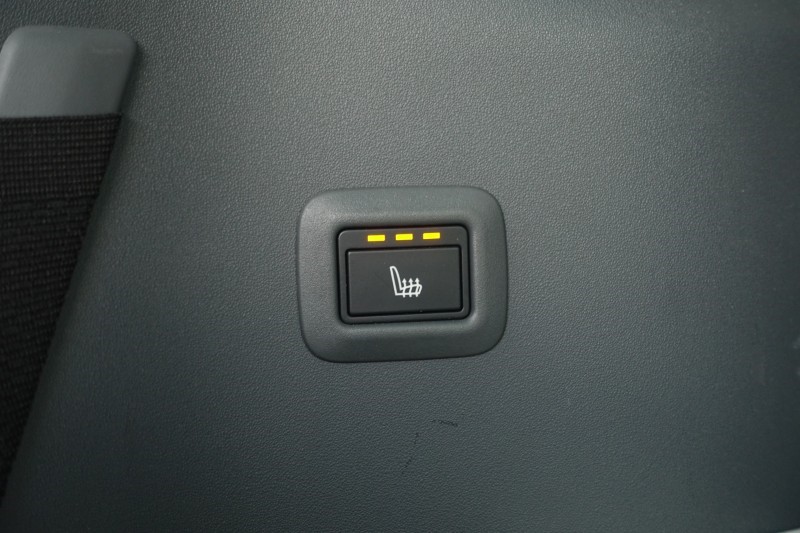 2023 (73) LAND ROVER DEFENDER 3.0 D300 X-Dynamic HSE 130 5dr Auto [8 Seat] 5234824