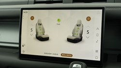 2026 (26) LAND ROVER DEFENDER 4.4 P635 Octa 110 5dr Auto 5204030