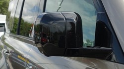 2026 (26) LAND ROVER DEFENDER 4.4 P635 Octa 110 5dr Auto 5204003