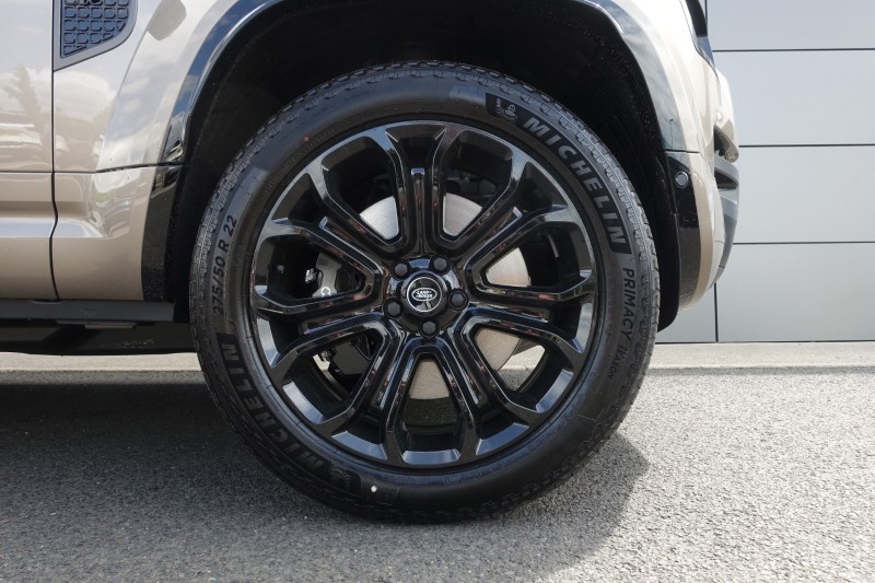 2026 (26) LAND ROVER DEFENDER 4.4 P635 Octa 110 5dr Auto 5203987